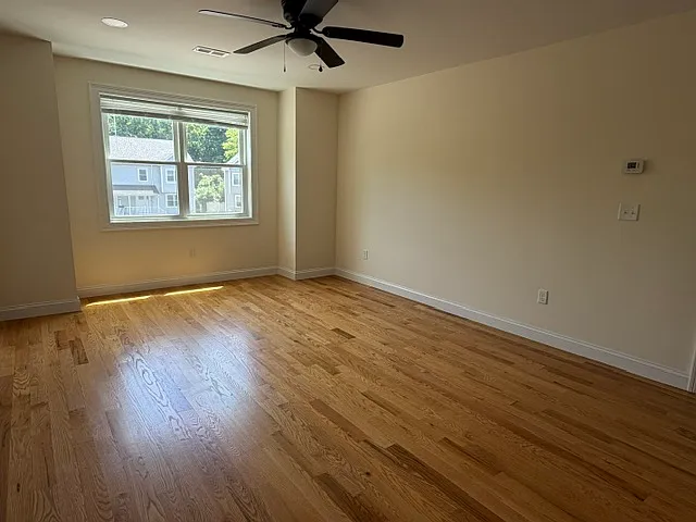 25 Rogers St #11 — Photo 10
