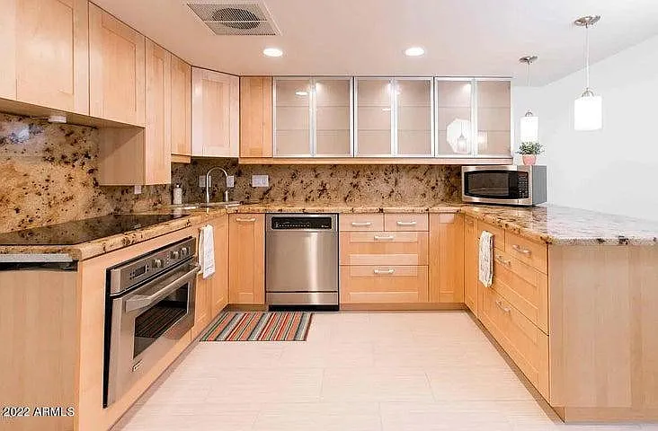 334 W Medlock Dr #B104 — Photo 5
