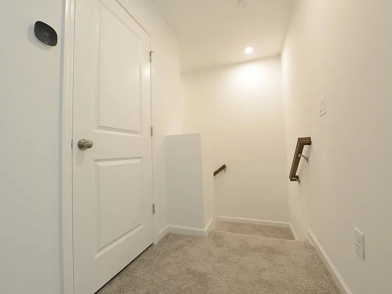 1180 Lakeshore Breeze Pl — Photo 11