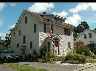 814 2nd St, Liverpool, NY 13088
