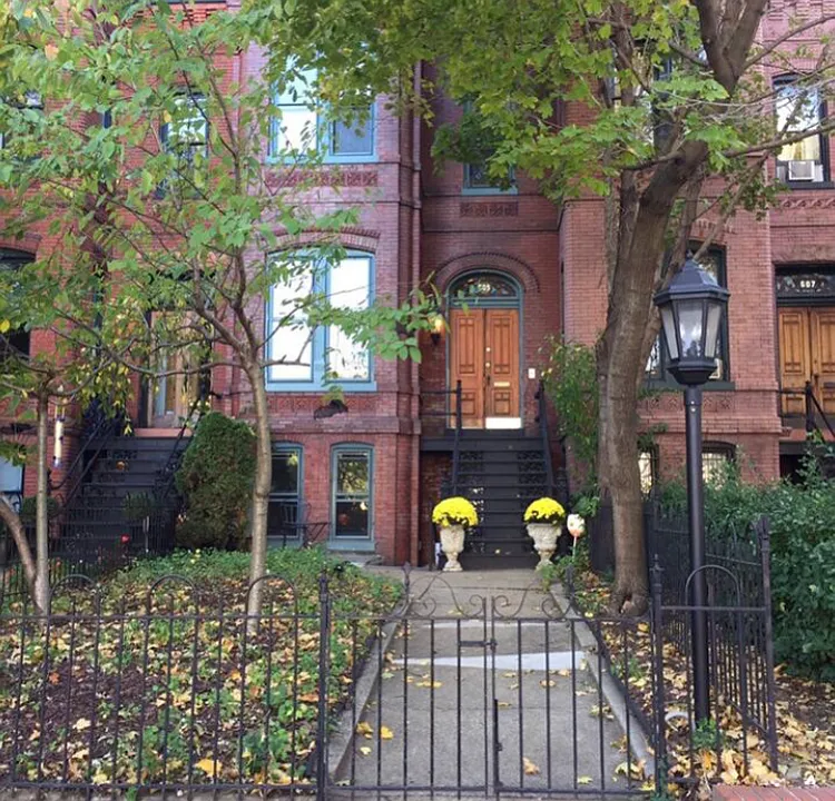 609 Massachusetts Ave NE #A