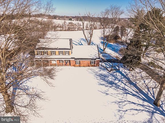 5th image of 1002 Mansion View Dr