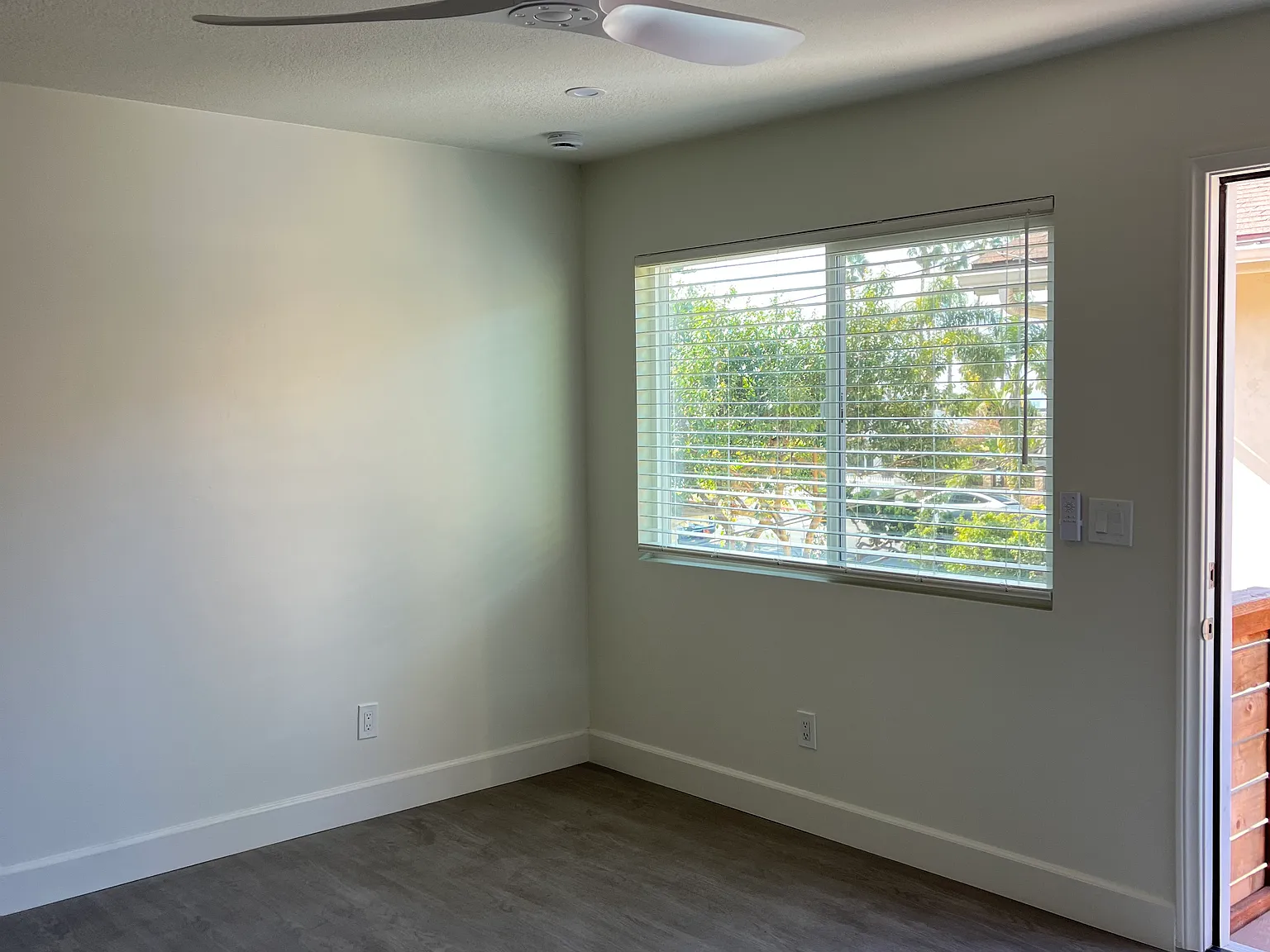 6631B La Jolla Blvd — Photo 2