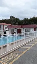 2 bed, 1.5 bath, 826 sqft, $1,750 — Photo 3