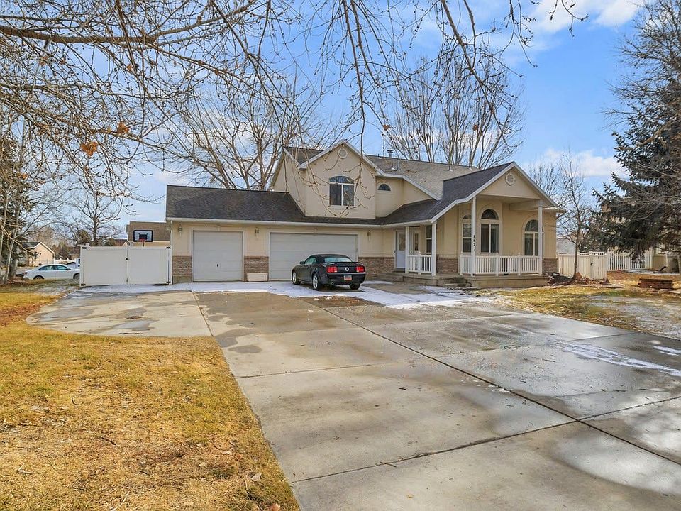 1st image of 862 S Beck Ct