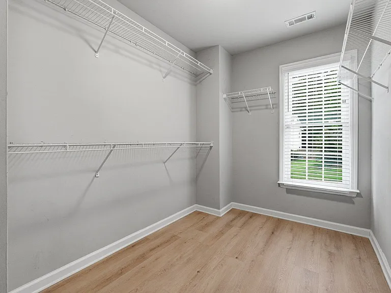 1106 Glenrose Dr SE — Photo 14