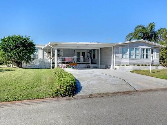 2nd image of 605 Periwinkle Cir