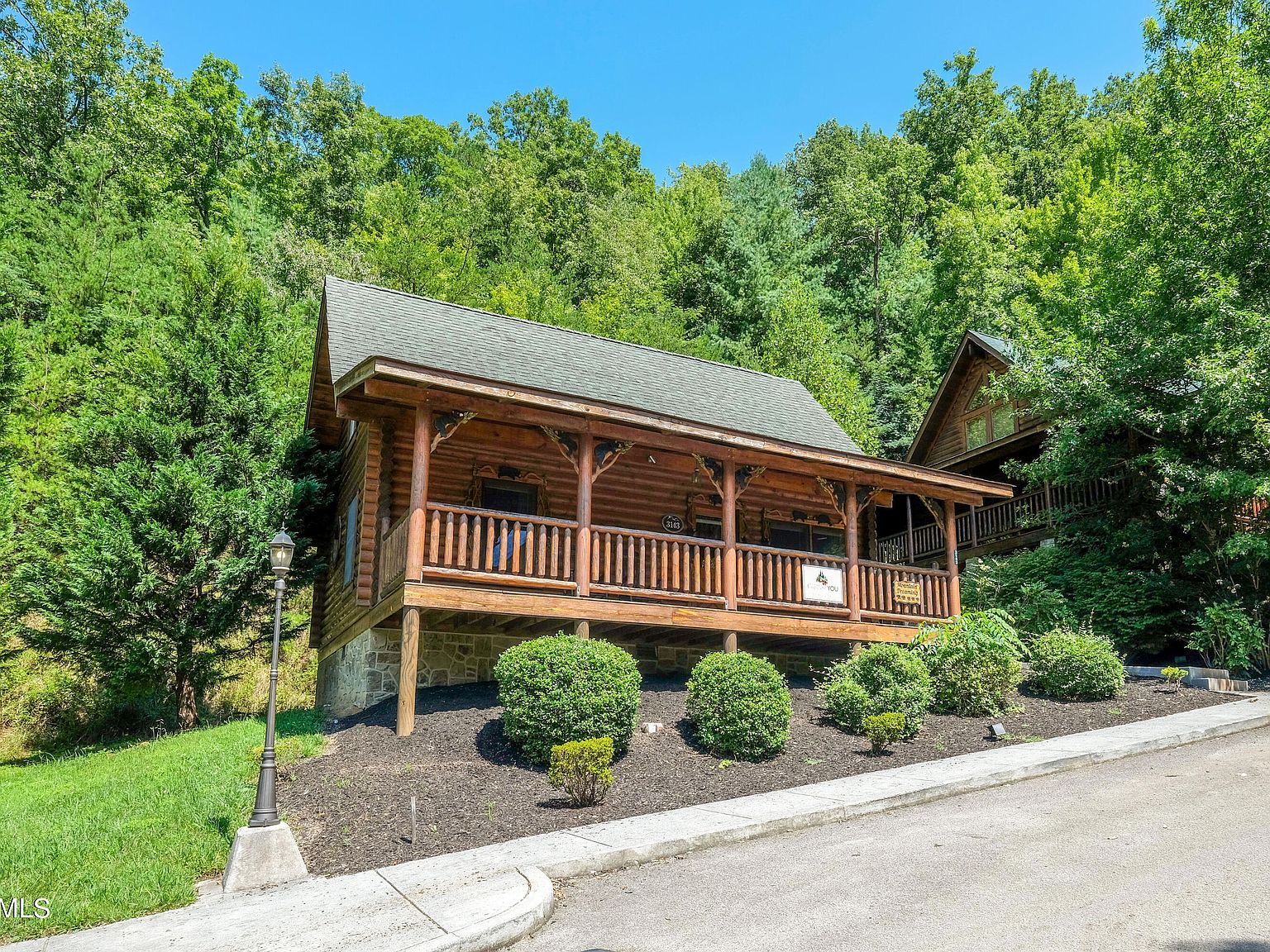 3143 Smoky Ridge Way, Sevierville, TN 37862 | Zillow