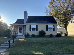 226 W Vine St, Fleetwood, PA 19522