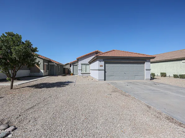 1098 E NARDINI Street, San Tan Valley, AZ 85140