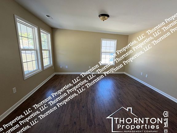 3rd image of 837 Rayburn Ave