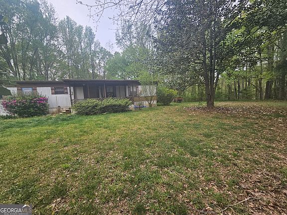 4th image of 921 Deer River Rd SE