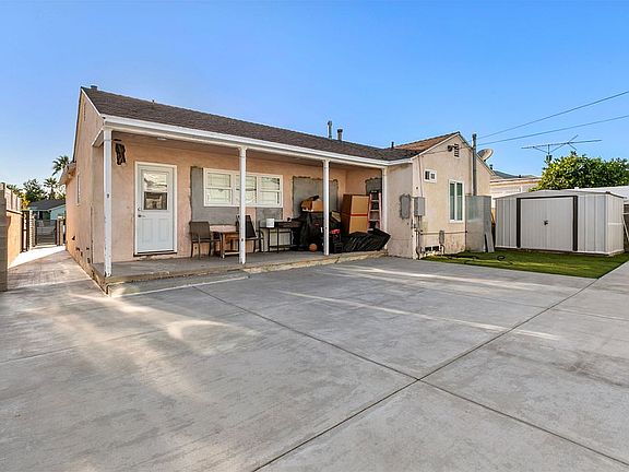 3rd image of 8436 Amboy Ave