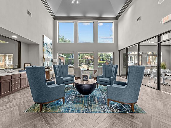4th image of 1701 Park Central Dr APT 1509