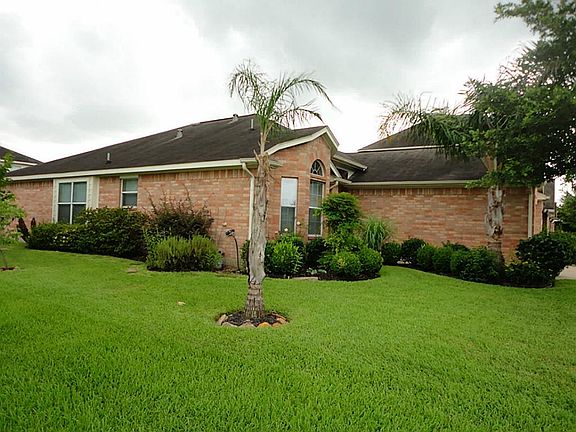 2nd image of 11803 Fortune Park Dr