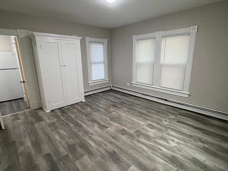 503 W Main St #D — Photo 10
