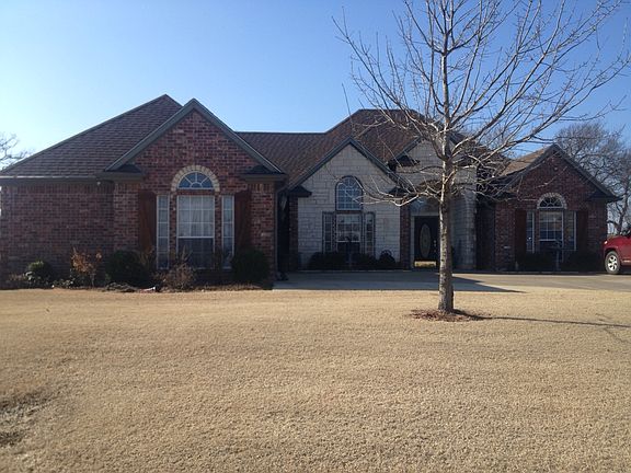 2nd image of 907 Silverado Dr