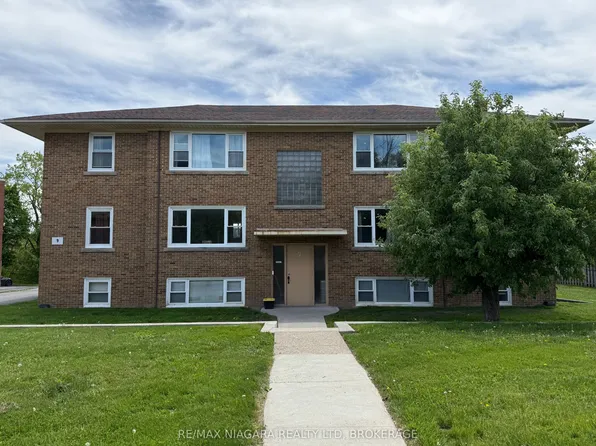 9 Riverview Blvd #1, Saint Catharines, ON L2T 3L5