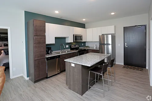 Uptown Apartments Photo 1