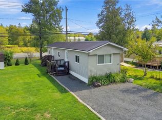19 Hedgeview Dr, Fredericton, NB E3B 6R6
