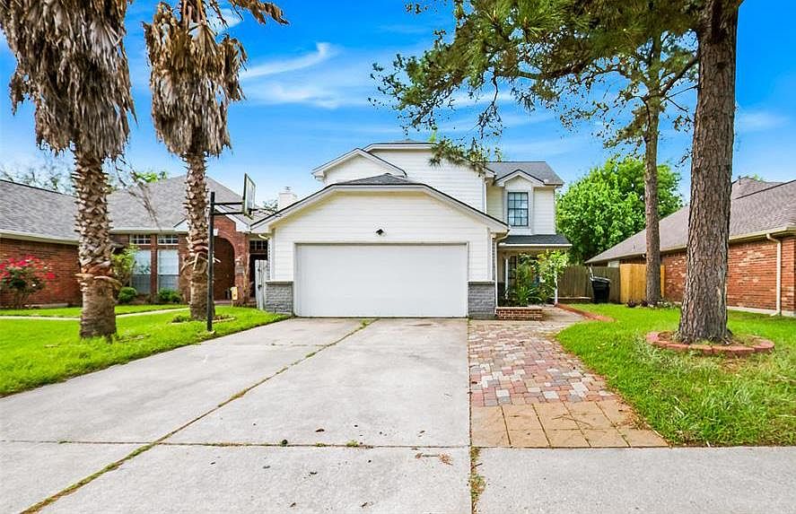 Beautiful house in quite neighborhood