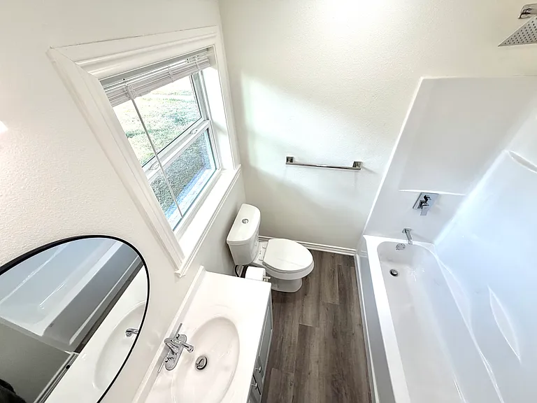 2913 W 4th Ave — Photo 10