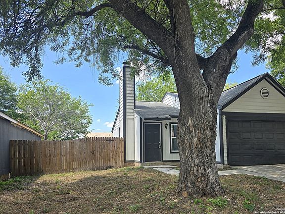 2nd image of 4115 Sunrise Terrace