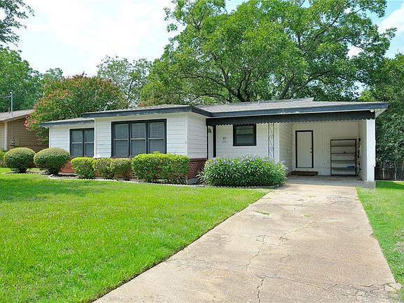 2nd image of 301 N Bowie Dr