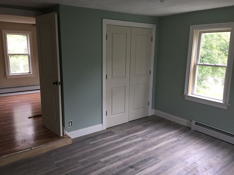 2nd image of 245 Rockland St Floor 1