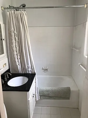 Rented by Sohn Real Estate Corp | media 6