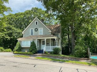 16 Knox St, Worcester, MA 01603