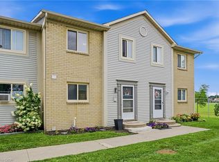 65 Dorchester Blvd #44, Saint Catharines, ON L2M 7T1