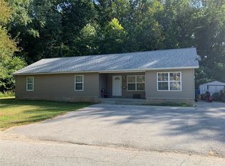 301 Miami Ave, Alton, IL 62002
