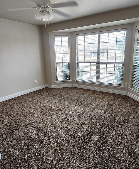 907 Candlestick Dr — Photo 15