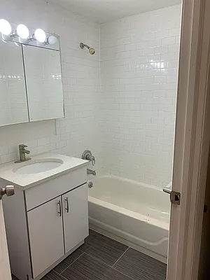 Rented by Property Link Mgmt, LLC | media 23