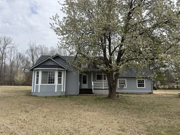 174 Old Natchez Trace Rd, Pontotoc, MS 38863