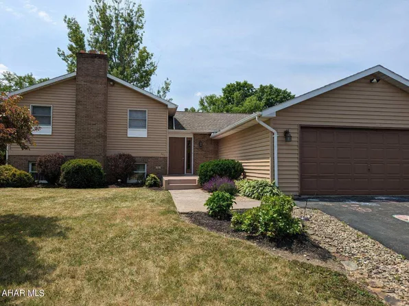 803 Wade Ln, Duncansville, PA 16635