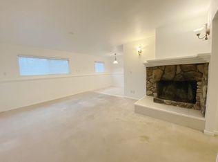 13217 Old Seward Hwy APT C, Anchorage, AK 99515