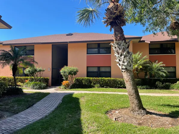 1536 Mainsail Dr Unit 7, Naples, FL 34114