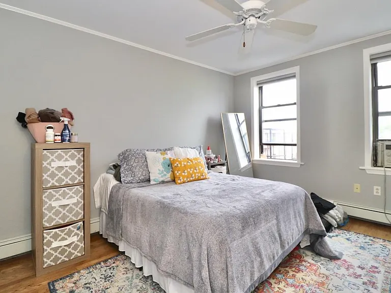 553 Jersey Ave #4R — Photo 14