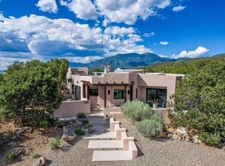 1021 Camino Del Monte, Taos, NM 87571