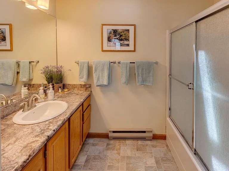 21 Woodbury Dr #27 — Photo 17