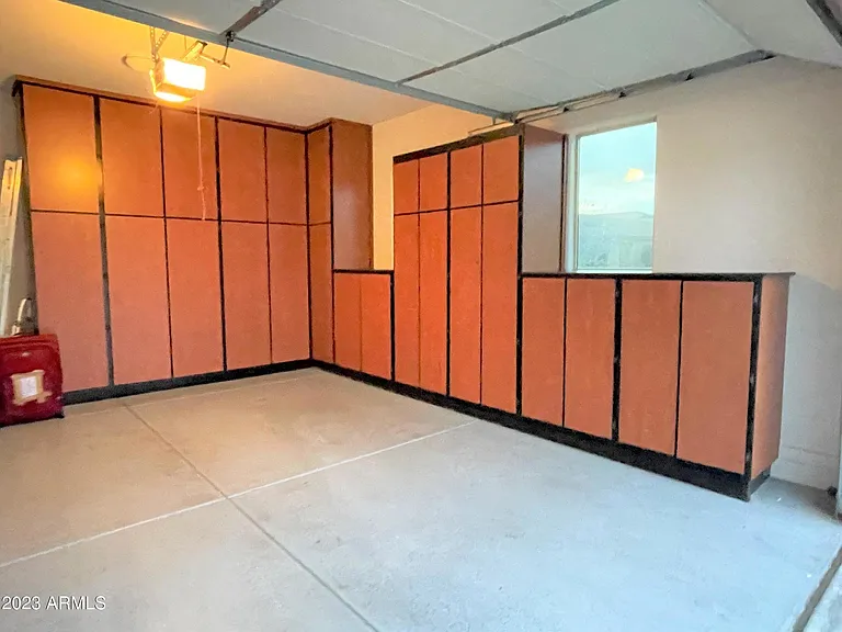 2 Car Garage