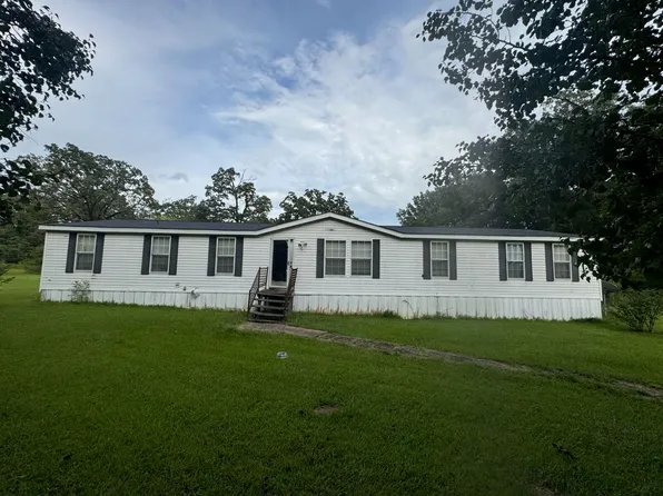 10024 Staff Cir, Aberdeen, MS 39730