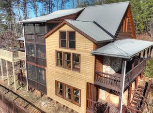 221 Foxfire Rd, Blue Ridge, GA 30513