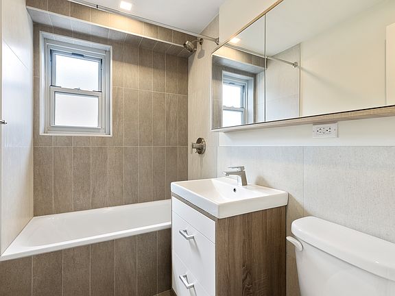 5th image of 60 E 12th St APT 11B