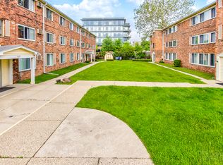 Wagon Wheel Apartments, Royal Oak, MI 48067