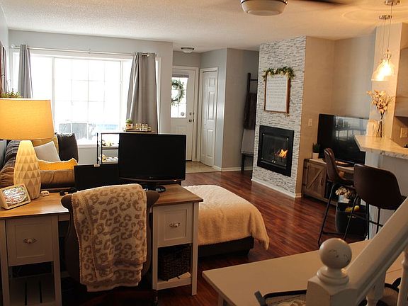 3rd image of 150 S Prairie View Dr Unit 1111