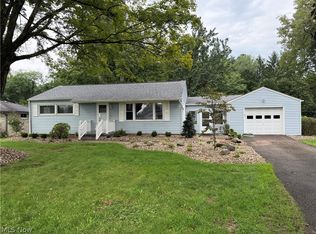 3669 Kay Dr, Zanesville, OH 43701