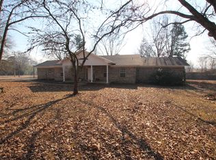 12229 W State Highway 22, Dardanelle, AR 72834